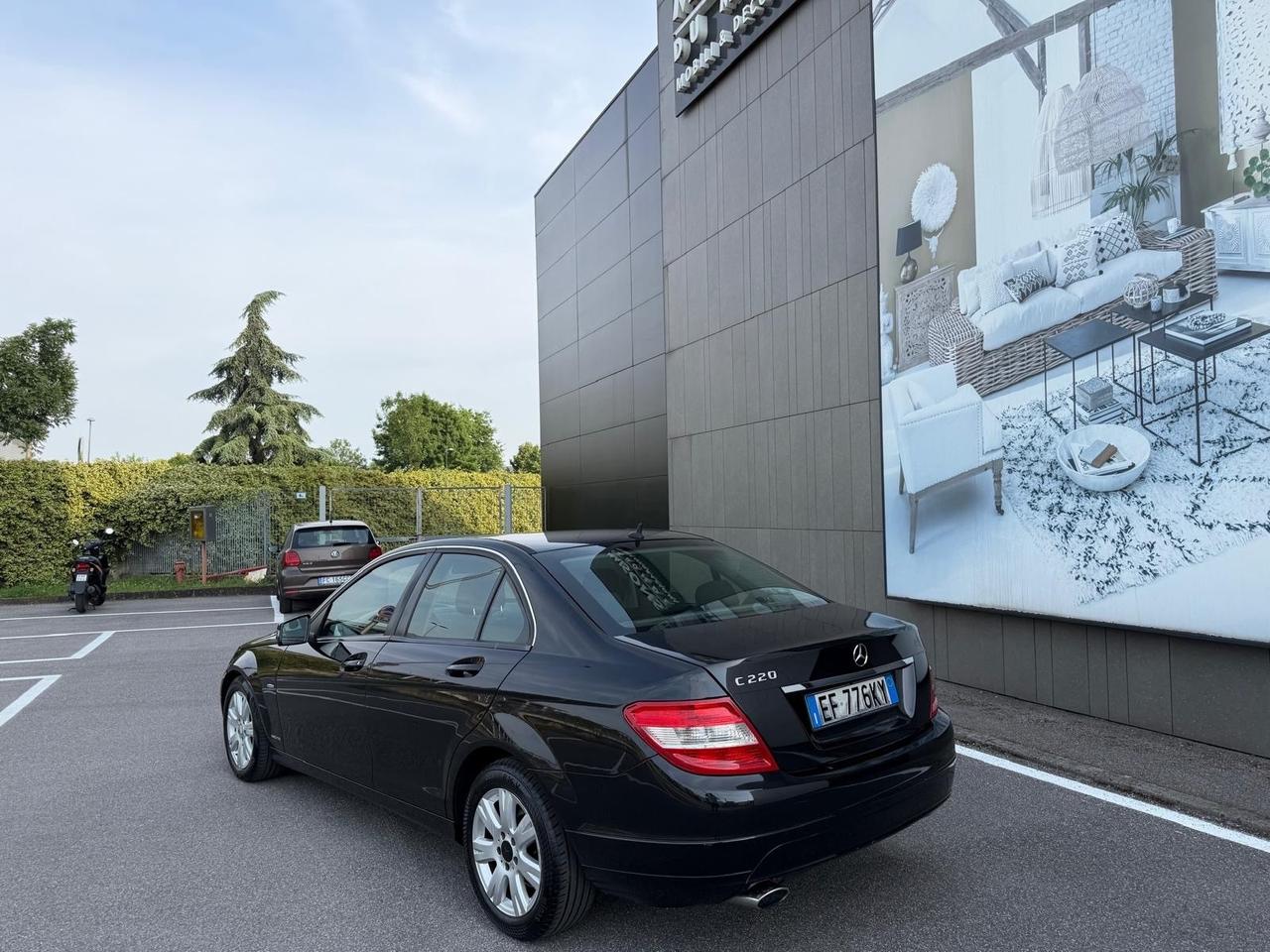 Mercedes-benz C 220 CDI BlueEFFICIENCY Avantgarde AMG