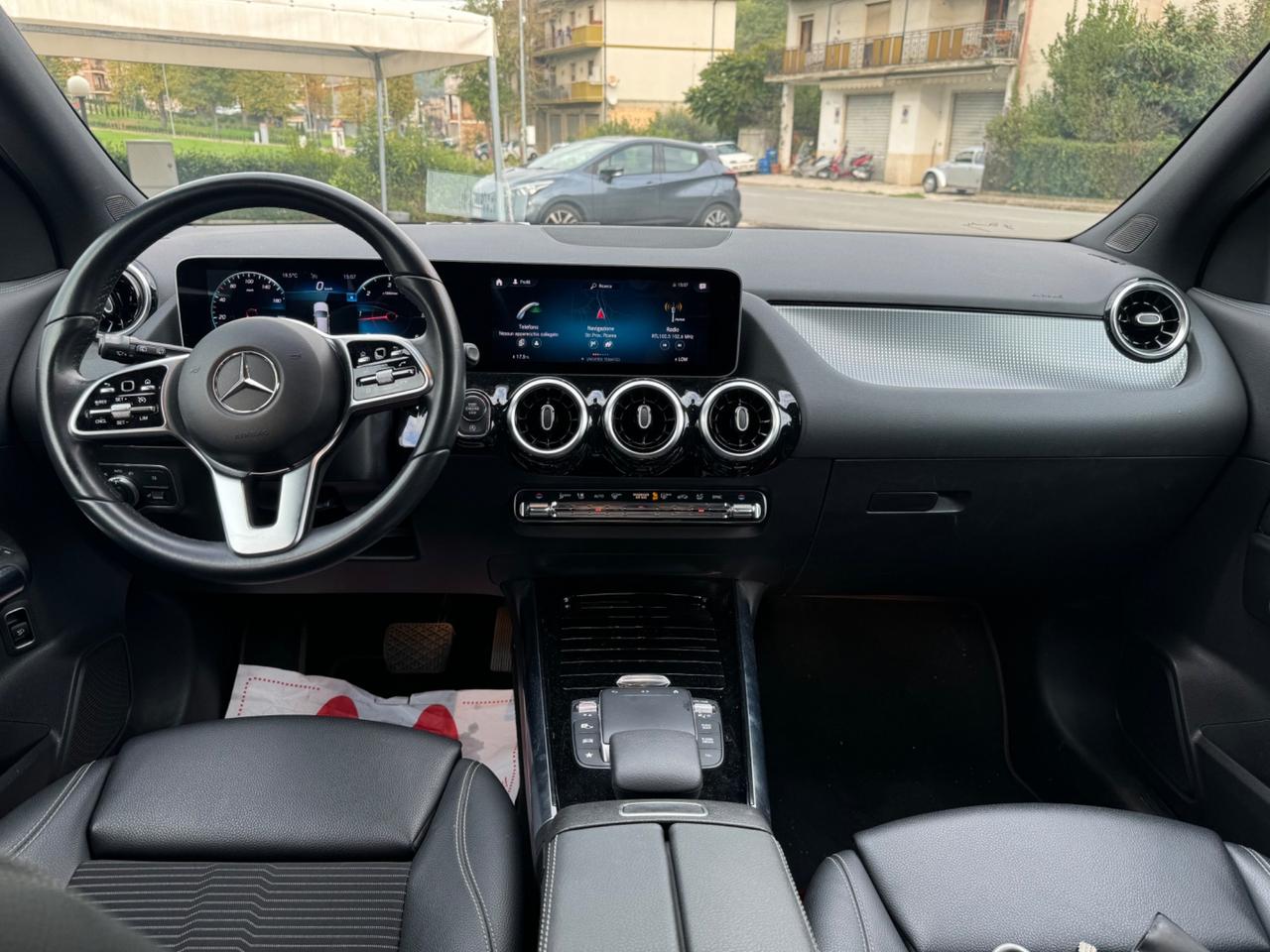 Mercedes-benz GLA 200d Premium Sport Plus