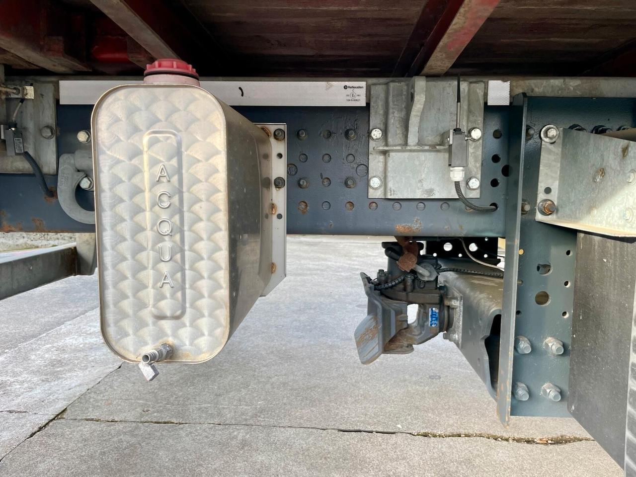 Mercedes Benz ACTROS 26-42 - EURO 6 - CASSONE 9.60