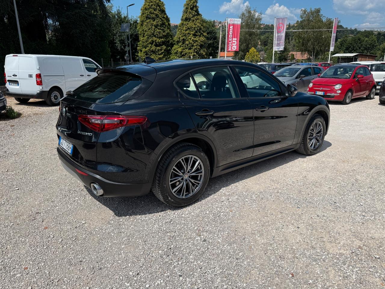 Alfa Romeo Stelvio 2.2 Turbodiesel 190 CV AT8 Q4 Business