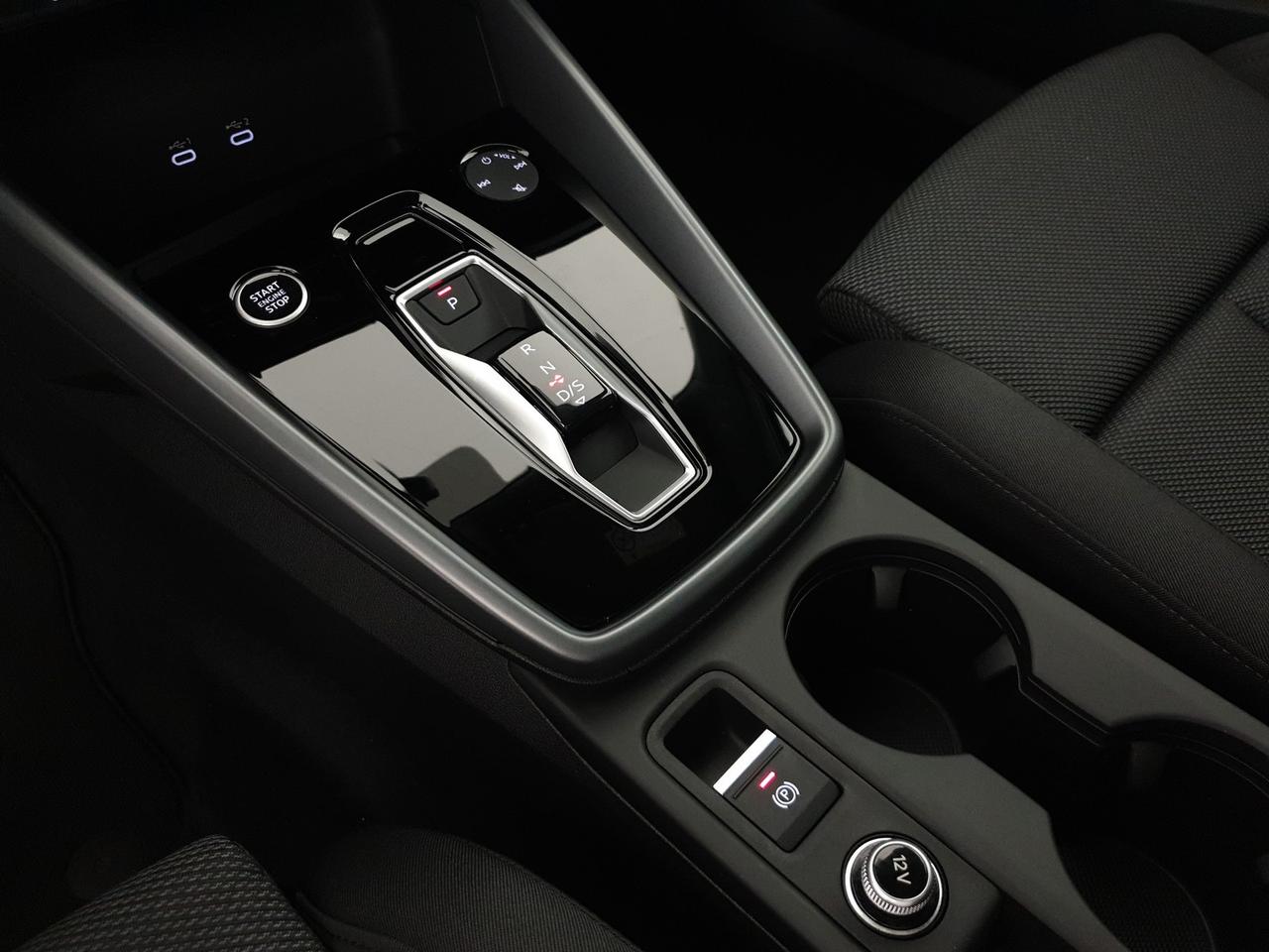 Sportback 30TFSI 116CV S tronic Business Advanced