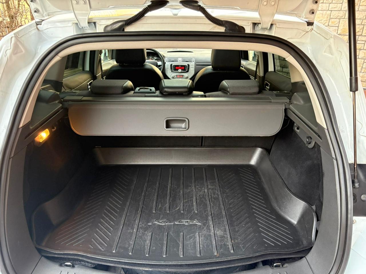 Ford Kuga 2.0 TDCi 140 CV 2WD Titanium DPF