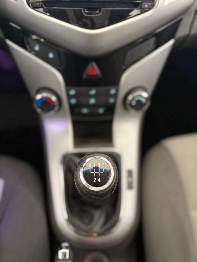 CHEVROLET Cruze 1.6 4 porte LS