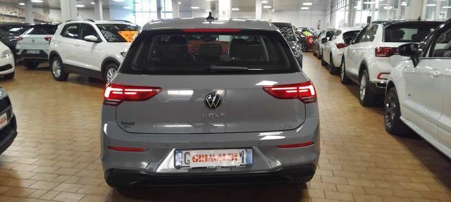 VOLKSWAGEN Golf 1.0 eTSI EVO DSG Life 17" MHEV