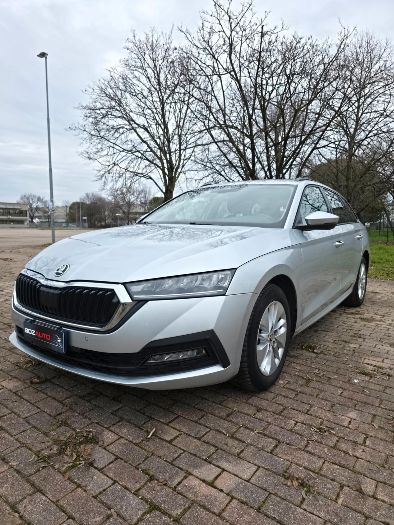 Skoda Octavia 2.0 TDI EVO DSG Wagon Executive 115CV