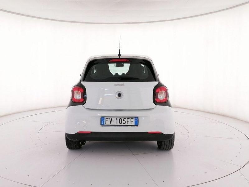 smart forfour 0.9 t JBL 90cv twinamic