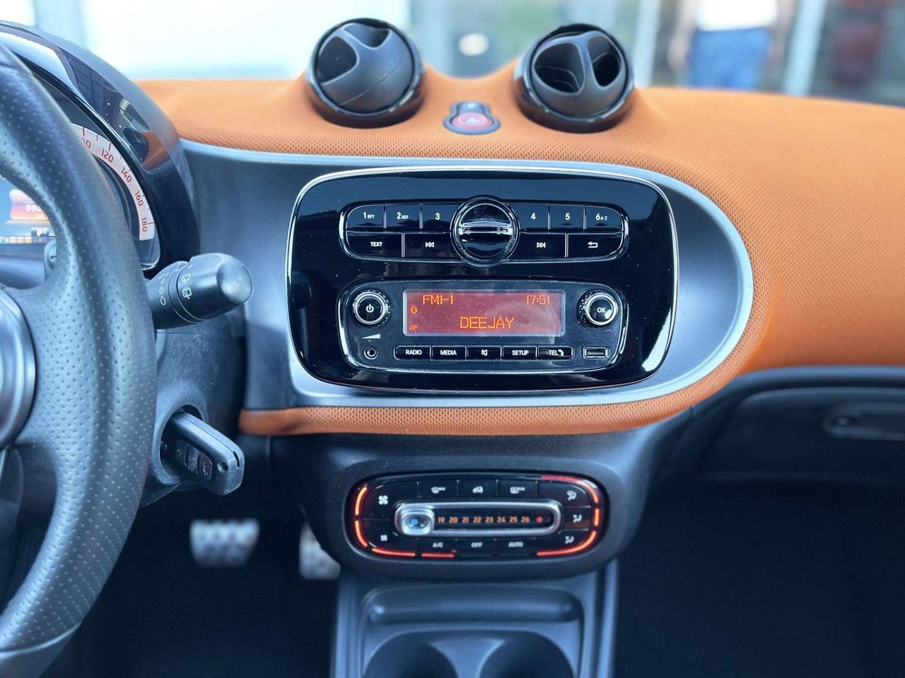 smart forFour 0.9 Benzina 90CV E6 Automatica Neo - 2016
