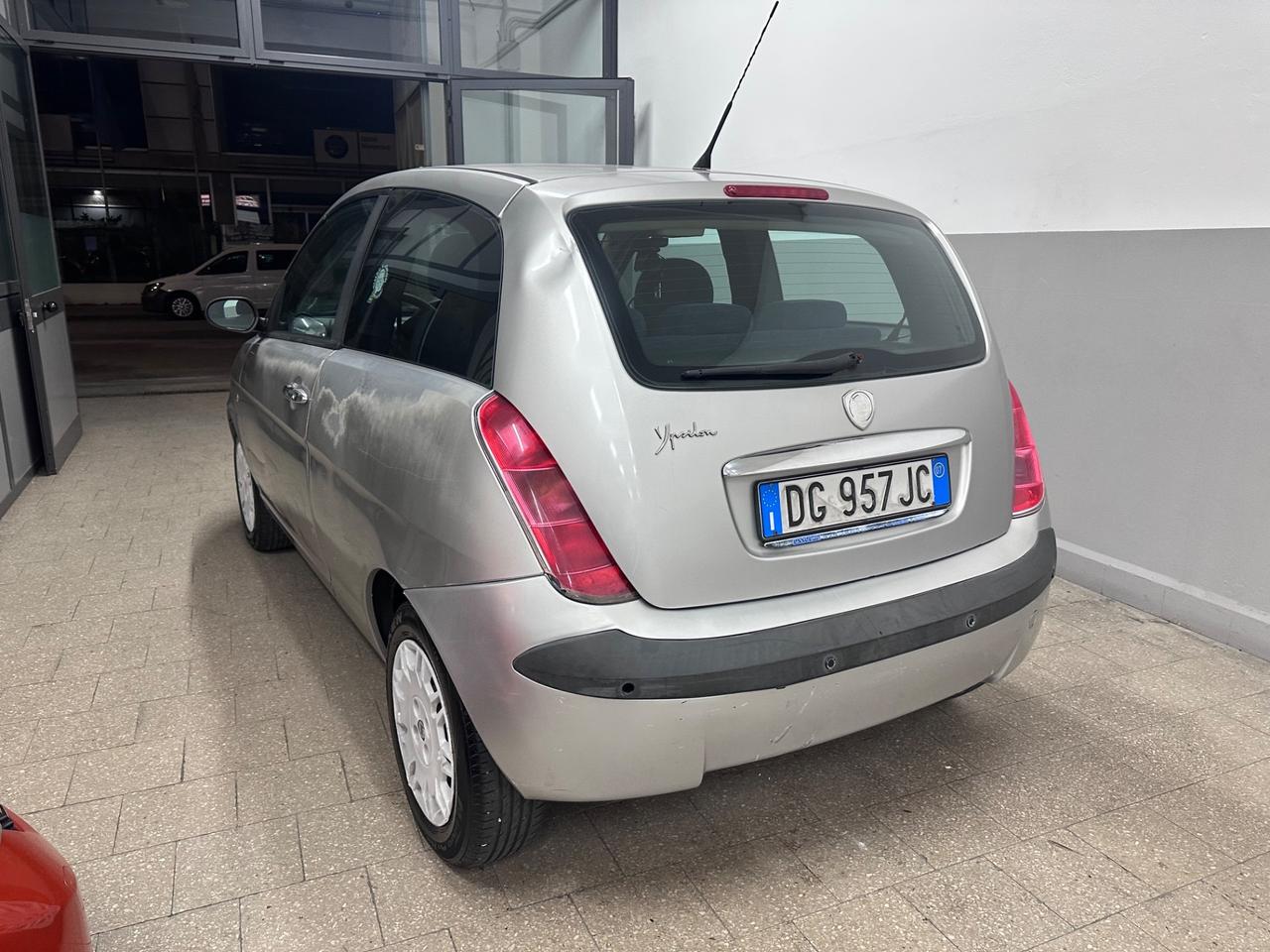 Lancia Ypsilon 1.2 Oro Giallo 2007