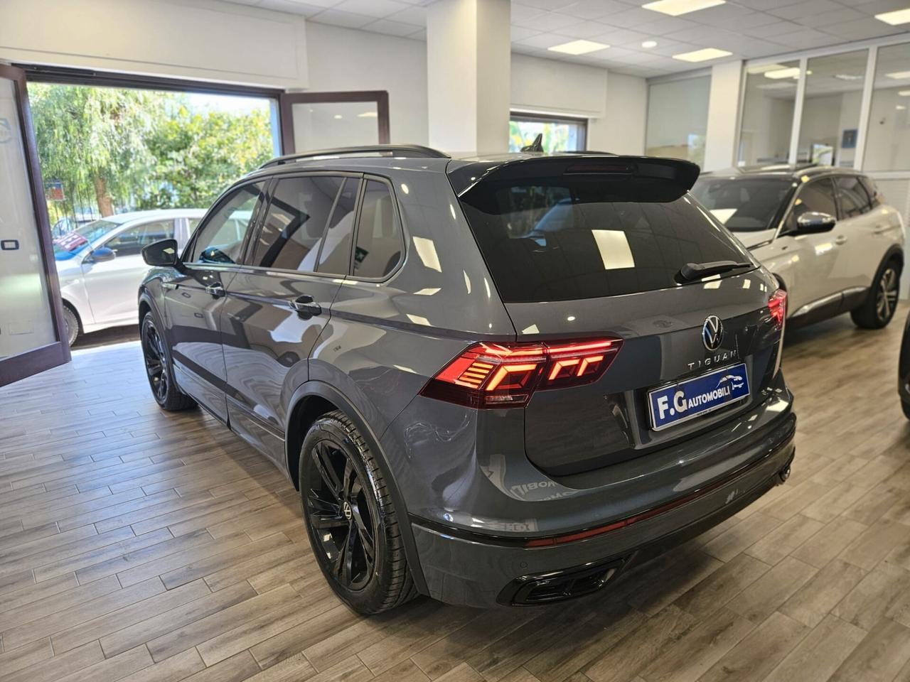 Volkswagen Tiguan 2.0 TDI 150 CV SCR DSG 4MOTION R-Line