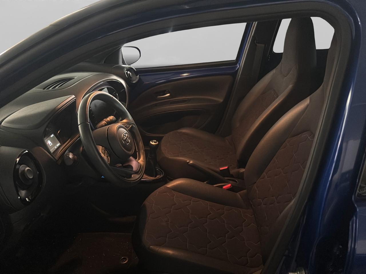 Toyota Aygo X 1.0 VVT-i 72 CV 5 porte Lounge