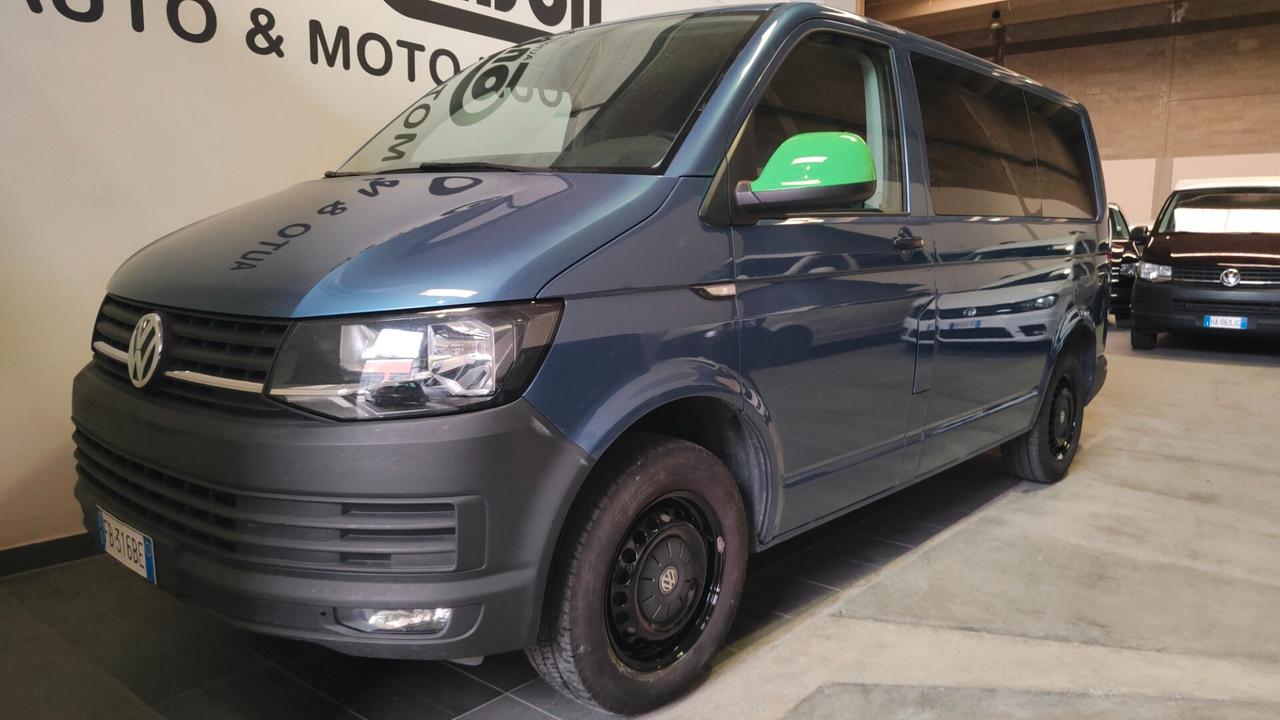 Volkswagen Caravelle 2.0TDI 150CV 9POSTI EURO6 CAMBIO MANUALE