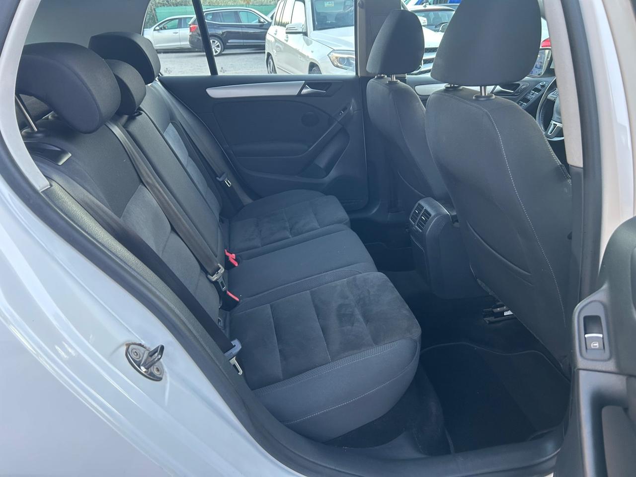 Volkswagen Golf 1.6 TDI DPF 5p. Highline