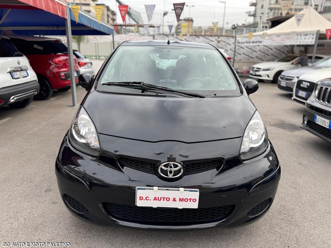 Toyota Aygo 1.0 Benzina 5 porte 68CV.Connect.2011