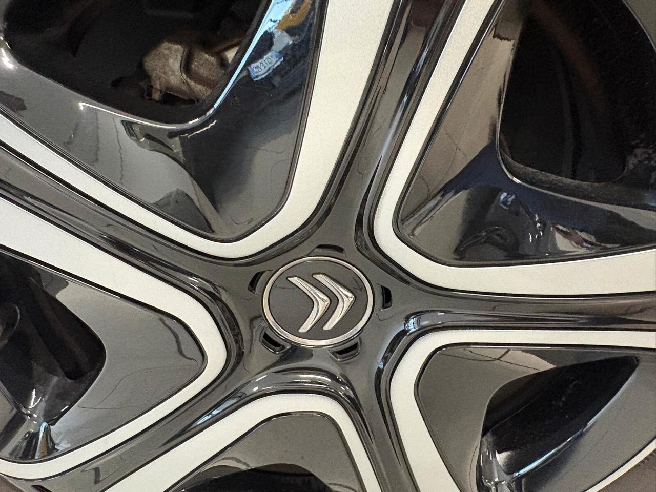 Citroen C3 SHINE PureTech 82 mt UNICO PR.