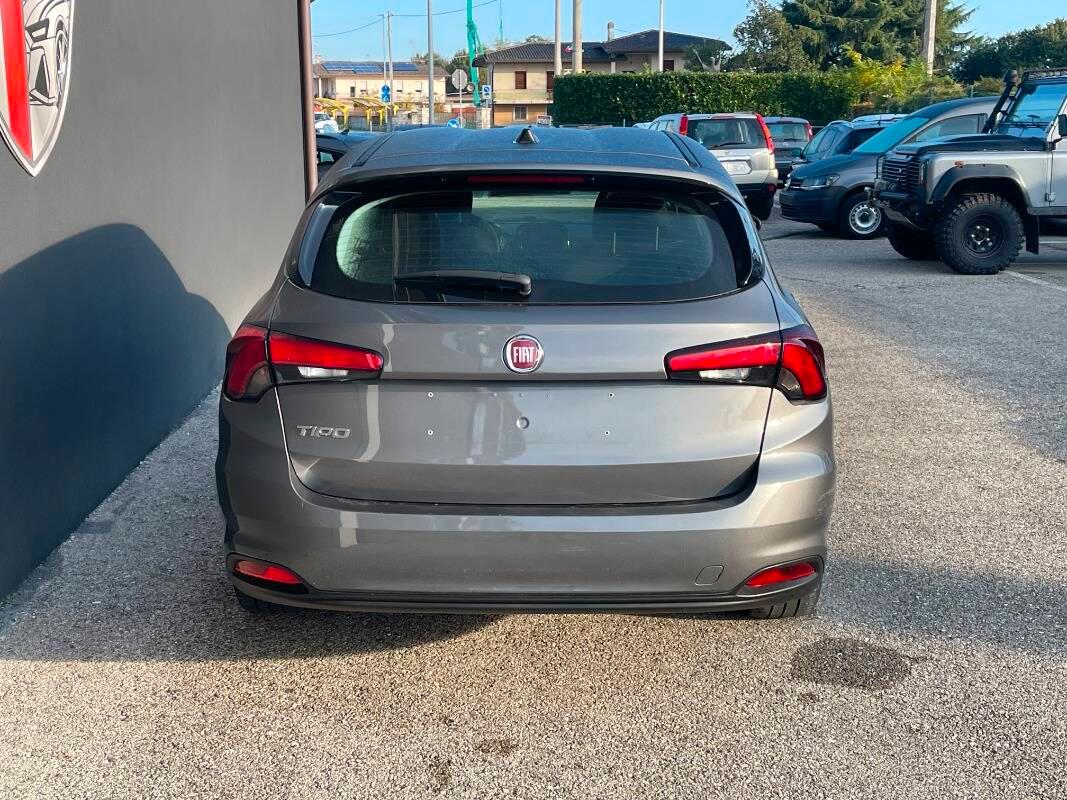 Fiat Tipo 1.0 100cv UCONNECT Car Play Cruise control