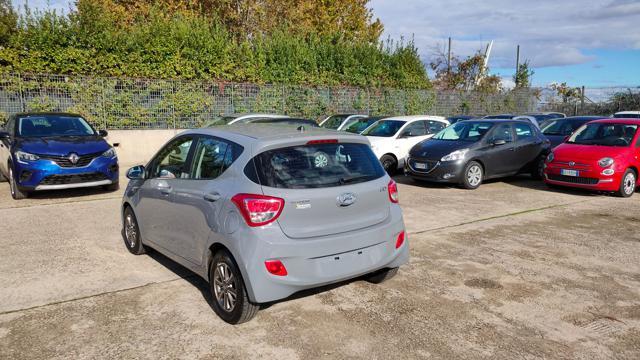 HYUNDAI i10 1.0 Bluetooth,CruiseControl,Clima,Stereo