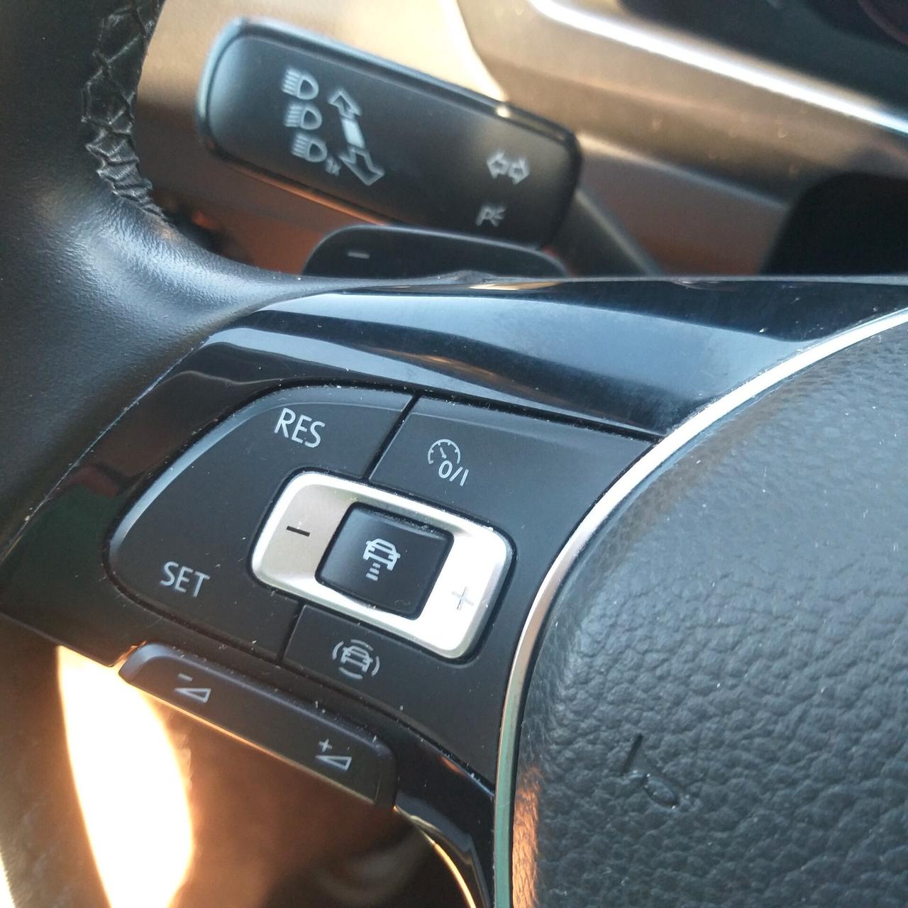 Volkswagen Tiguan 2.0 TDI SCR DSG Sport BlueMotion Technology
