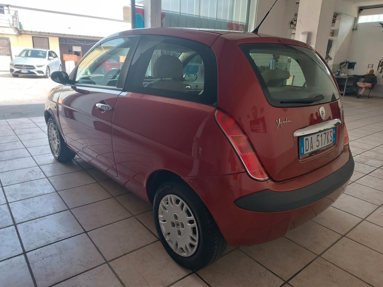 Lancia Ypsilon 1.3 diesel automatica