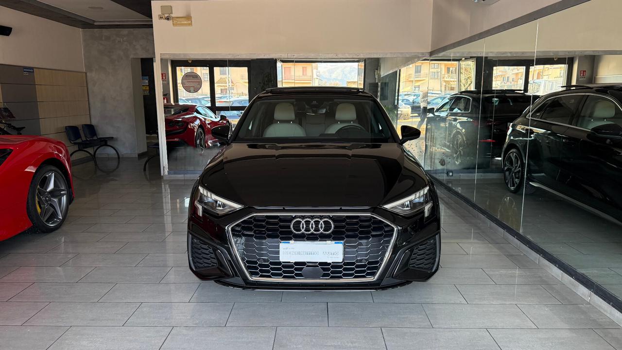 AUDI A3 SPORTBACK S LINE TETTO APRIBILE