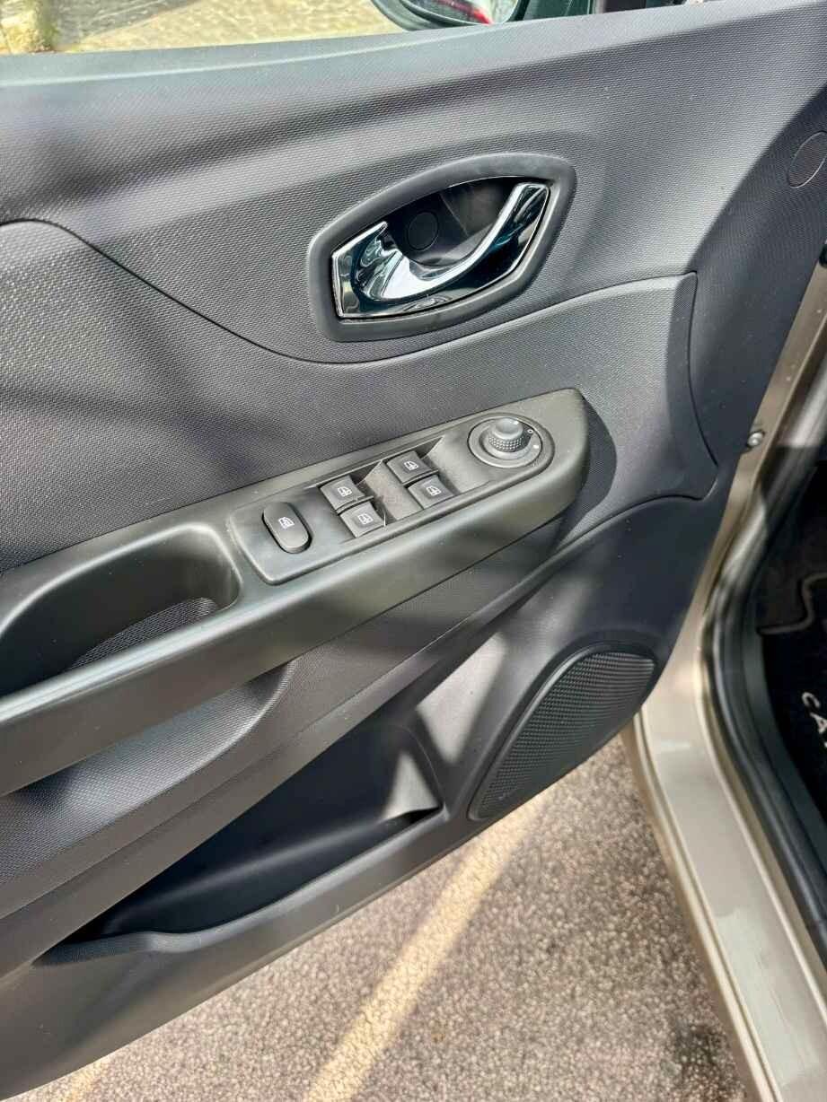 Renault Captur 1.5 dCi 90 CV