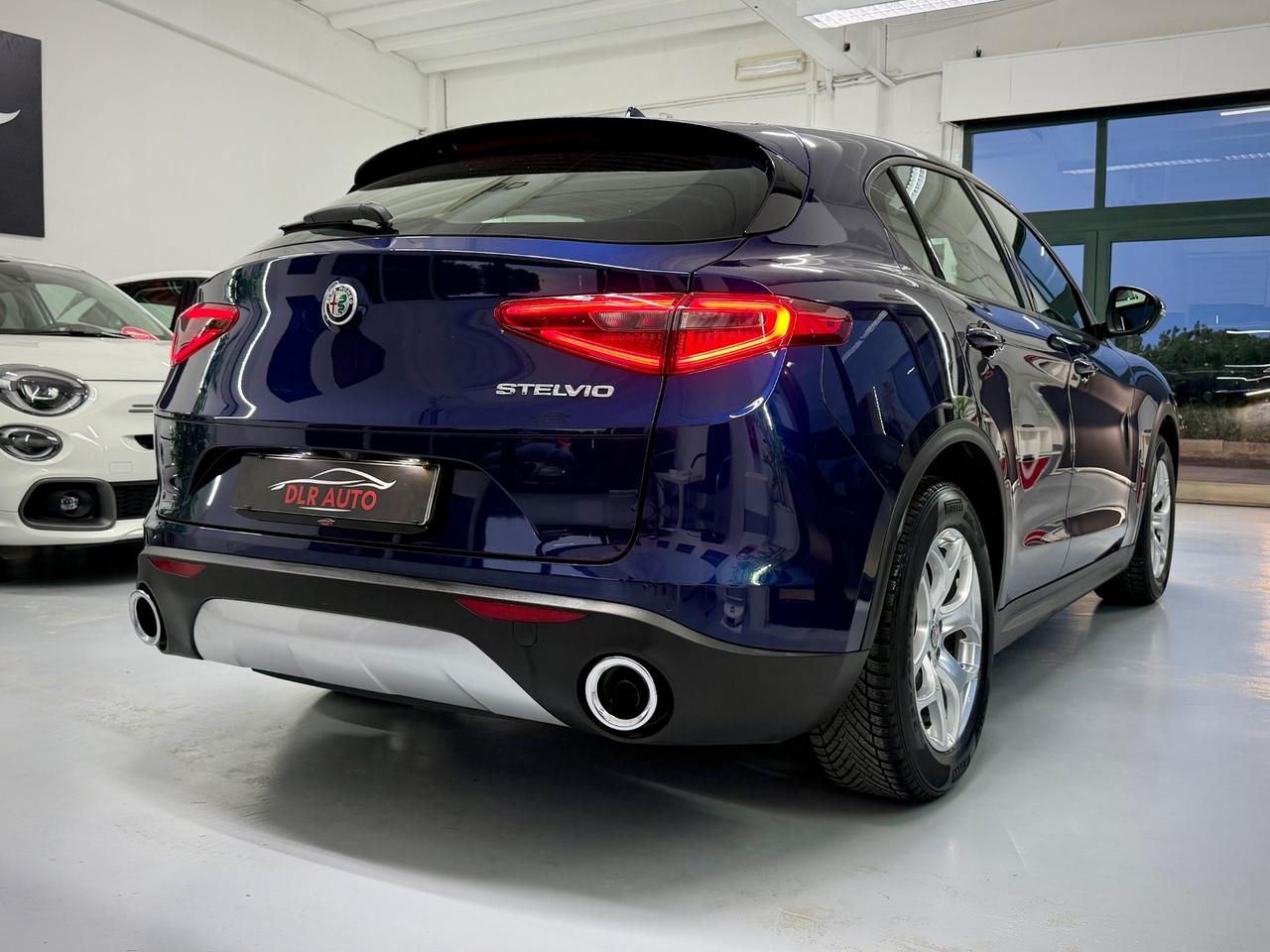 Alfa Romeo Stelvio 2.2 Turbodiesel 160 CV AT8 RWD Executive