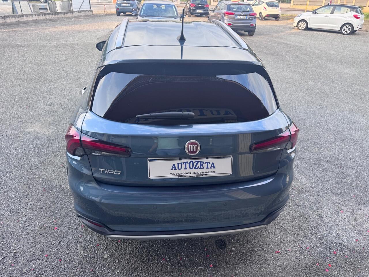 Fiat Tipo 1.0 5 porte Cross