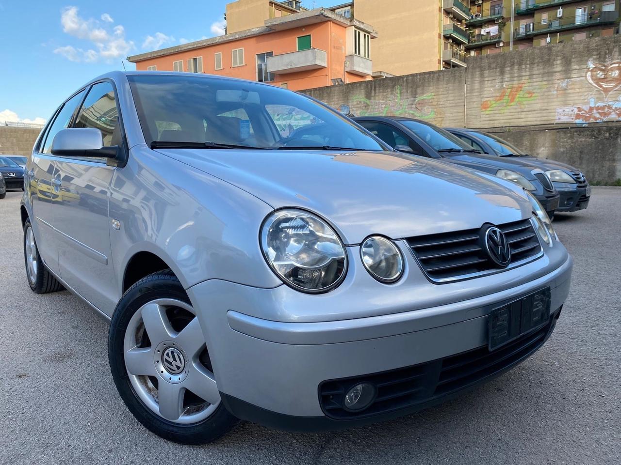 Volkswagen Polo 1.4/101CV 16V 5p. Highline