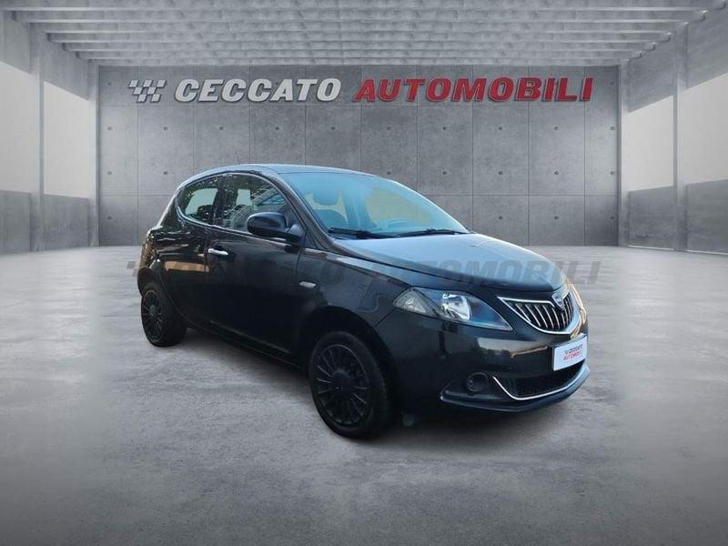 Lancia Ypsilon Ypsilon 1.0 firefly hybrid Silver s&s 70cv 5p.ti