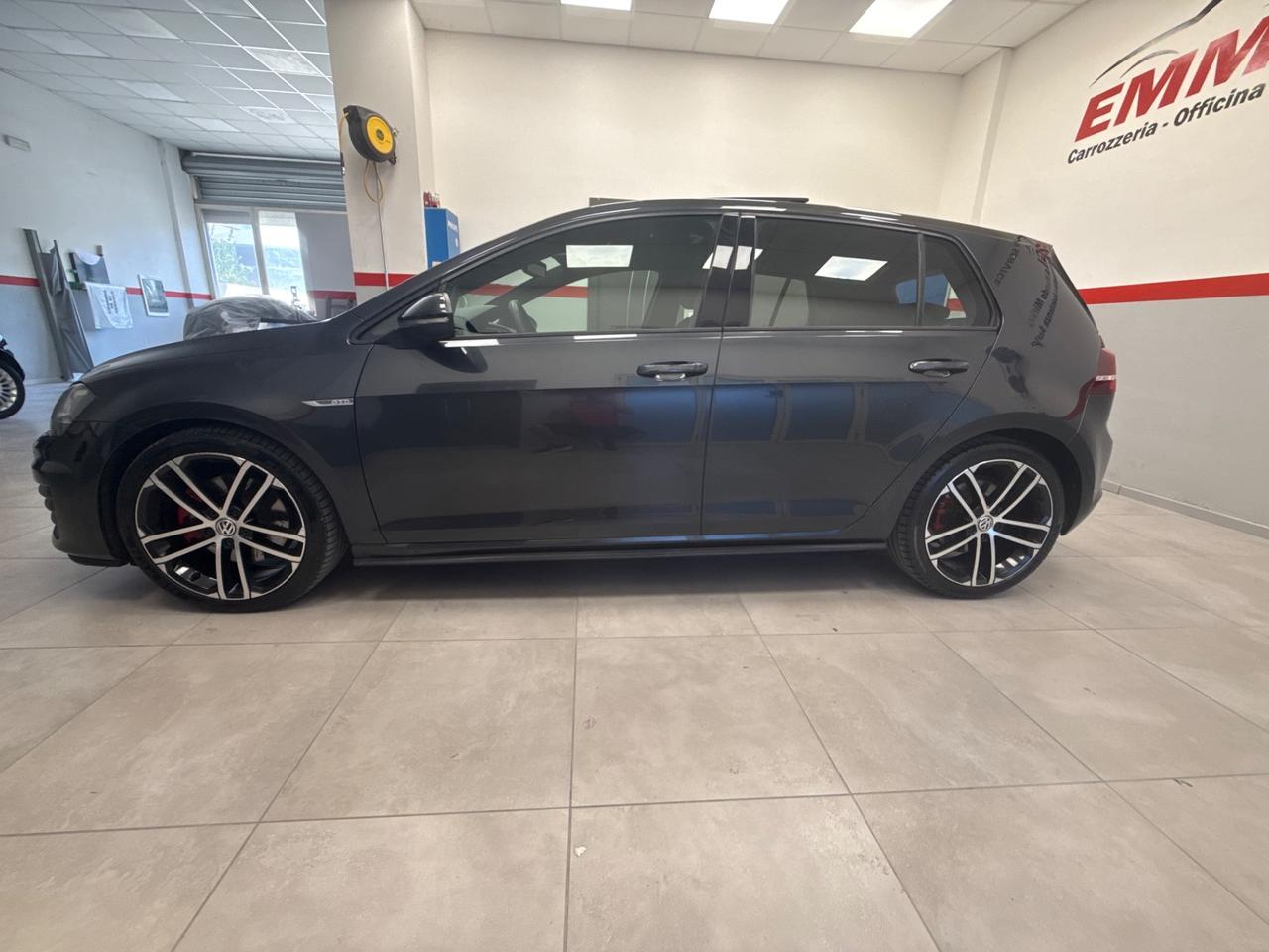Volkswagen Golf GTD 2.0 TDI DSG 5p. BlueMotion Technology