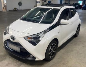 Toyota Aygo Connect 1.0 VVT-i 72 CV 5 porte x-clusiv MMT