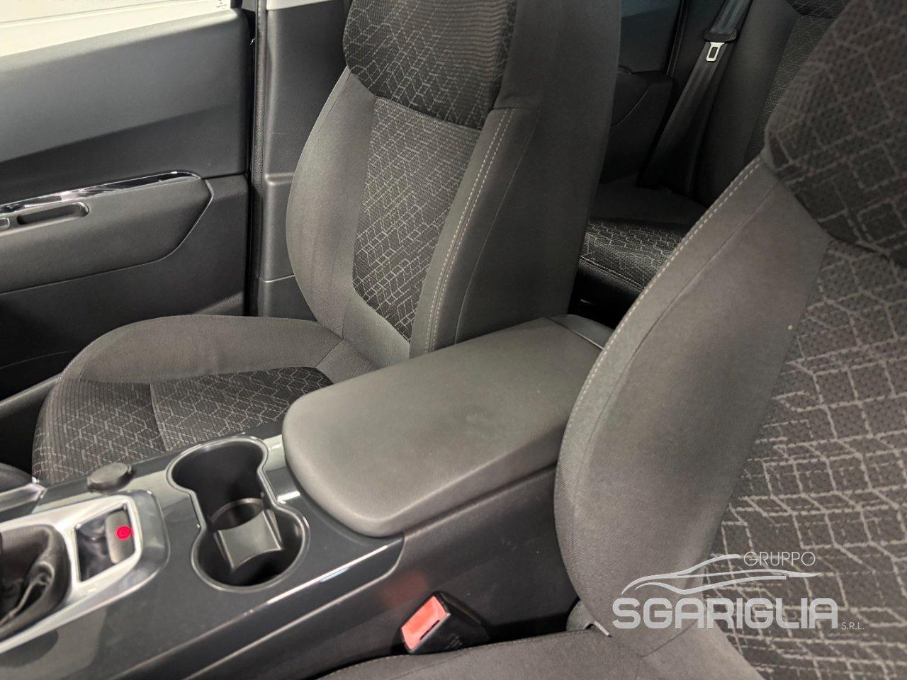 PEUGEOT 3008 1.6 Diesel Full Optional