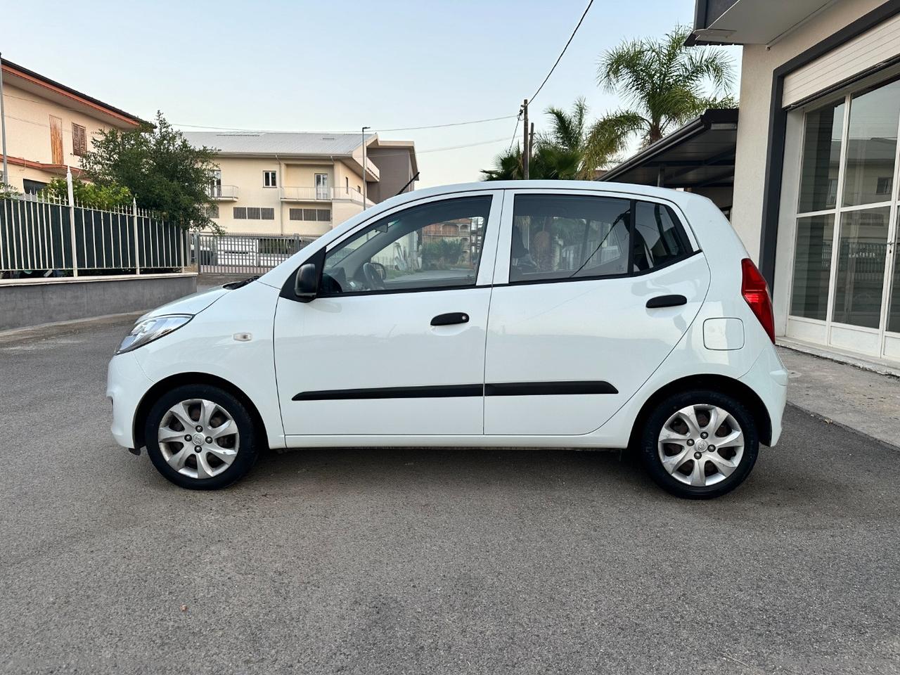 HYUNDAI i10 1.1 12V Like