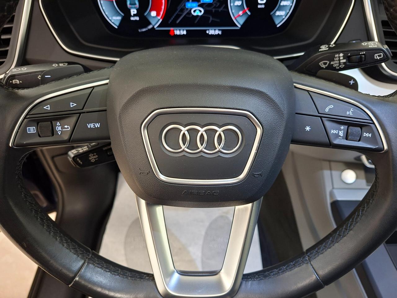 Audi Q5 40 TDI MHEV 204 CV quattro S tronic line
