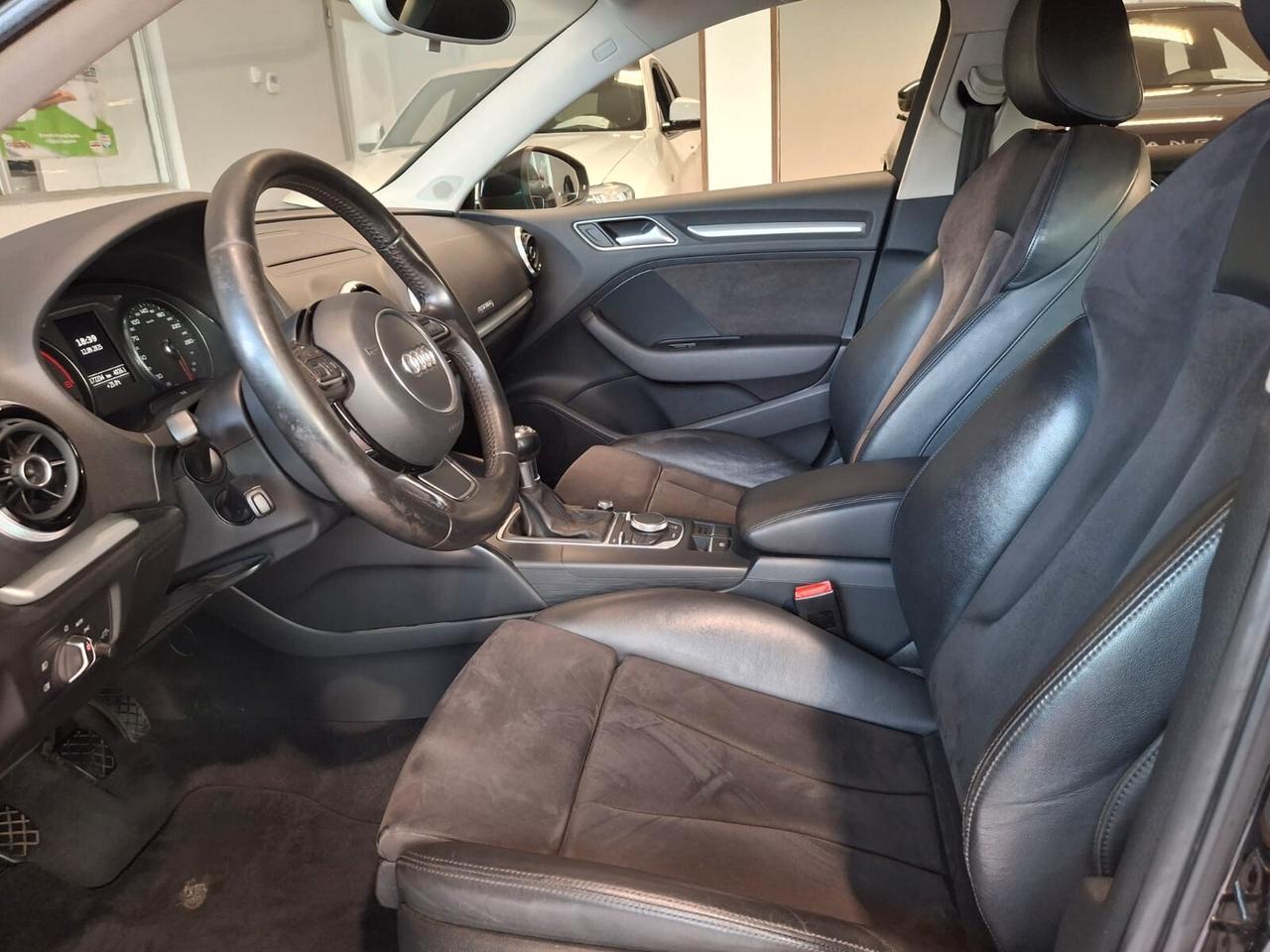 Audi A3 Sedan 2.0 TDI clean diesel quattro Attraction