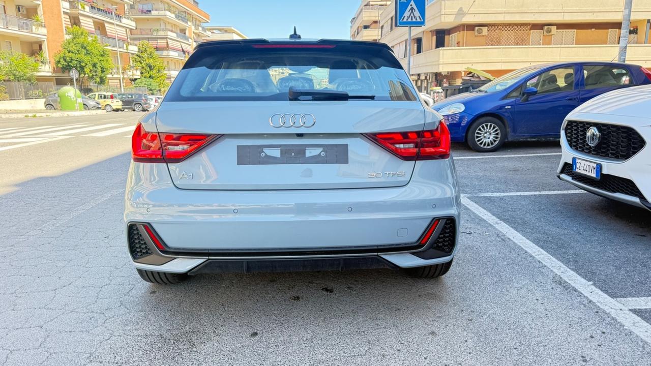 Audi A1 SPB 30 TFSI S tronic line edition LED NAVI KAMERA CERCHI 17 PDC BLUETOOTH NUOVA