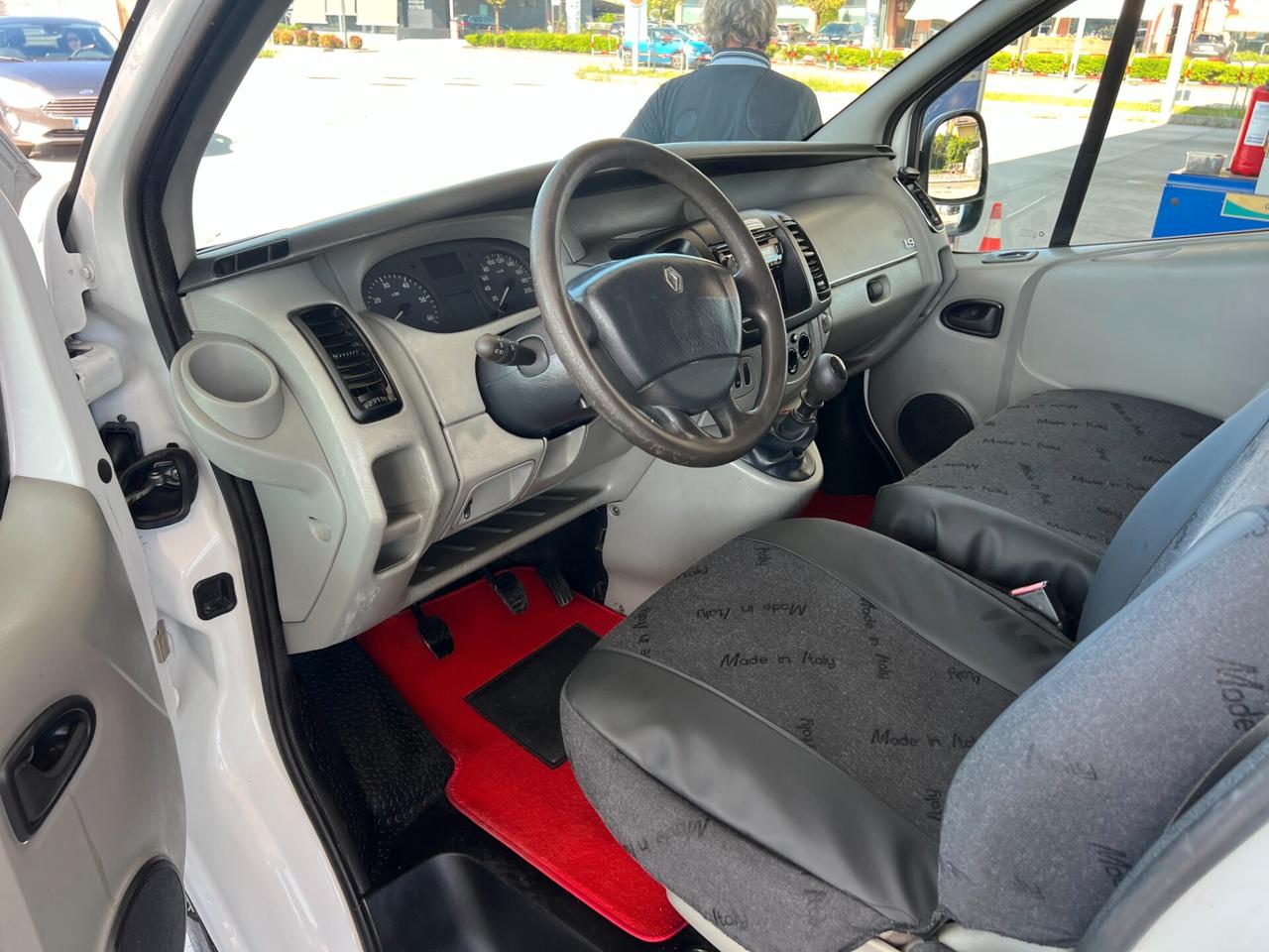 RENAULT TRAFIC 1.9 Dci / UNICO PROPRIETARIO