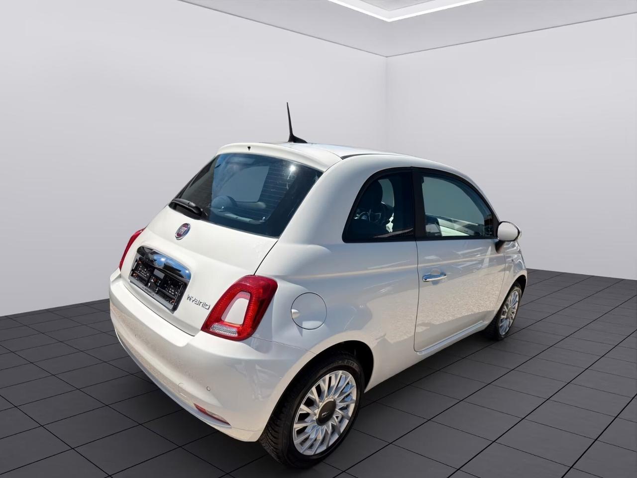 Fiat 500 Hybrid 1.0 da 70cv CarPlay - Prezzo Reale
