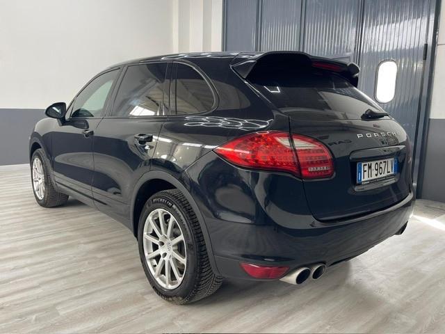 Porsche Cayenne 3.6 GPL