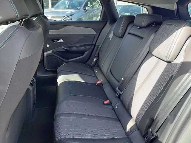 Peugeot 308 BlueHDi 130 S&S EAT8 SW Allure