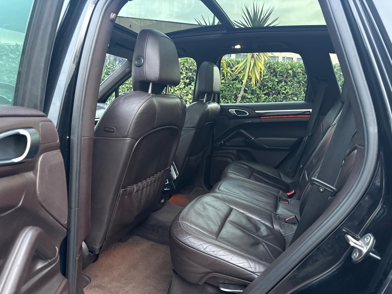 Porsche Cayenne 3.0 V6 TDI 245CV PLATINUM EDITION