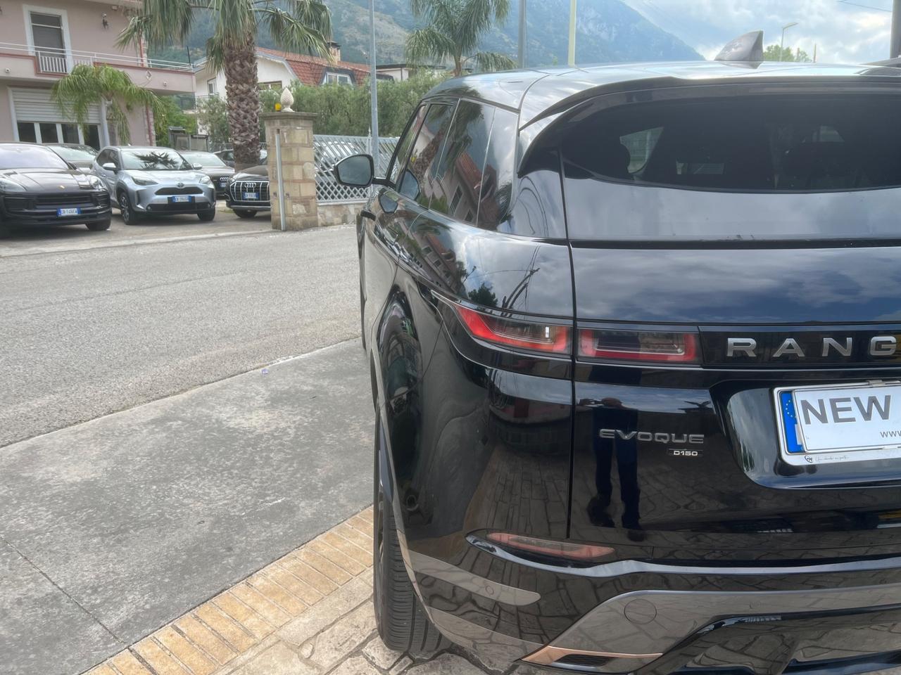 Land Rover Range Evoque 2.0D I4-L.Flw 150 CV R-Dynamic