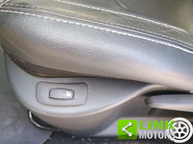 RENAULT Clio 1.6 T 200CV EDC 5 porte Monaco GP