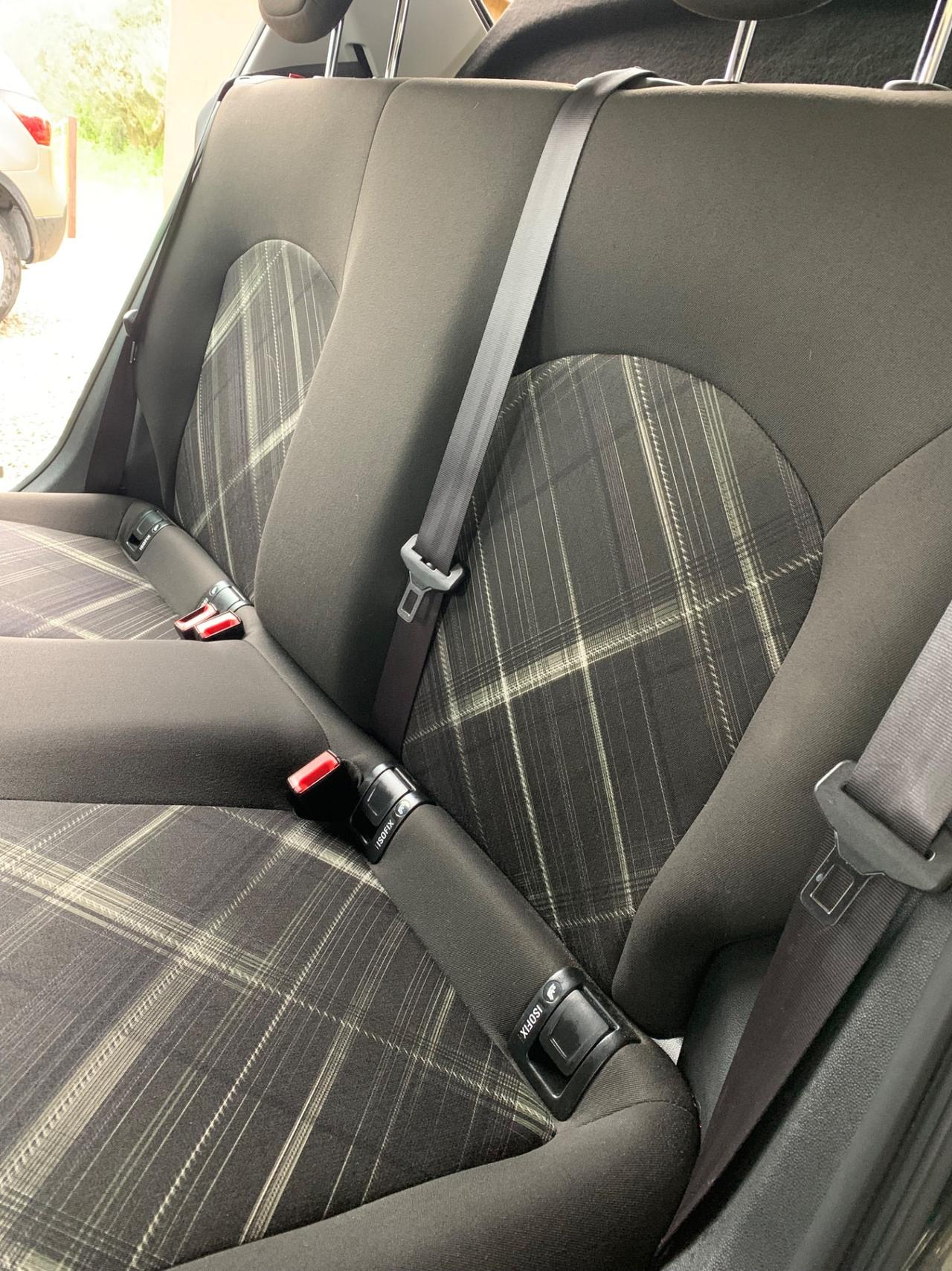 Opel Corsa 1.3 CDTI 5p b-Color 80000KM