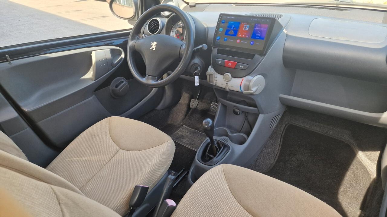 Peugeot 107 1.0 68CV 5p. Sweet Years