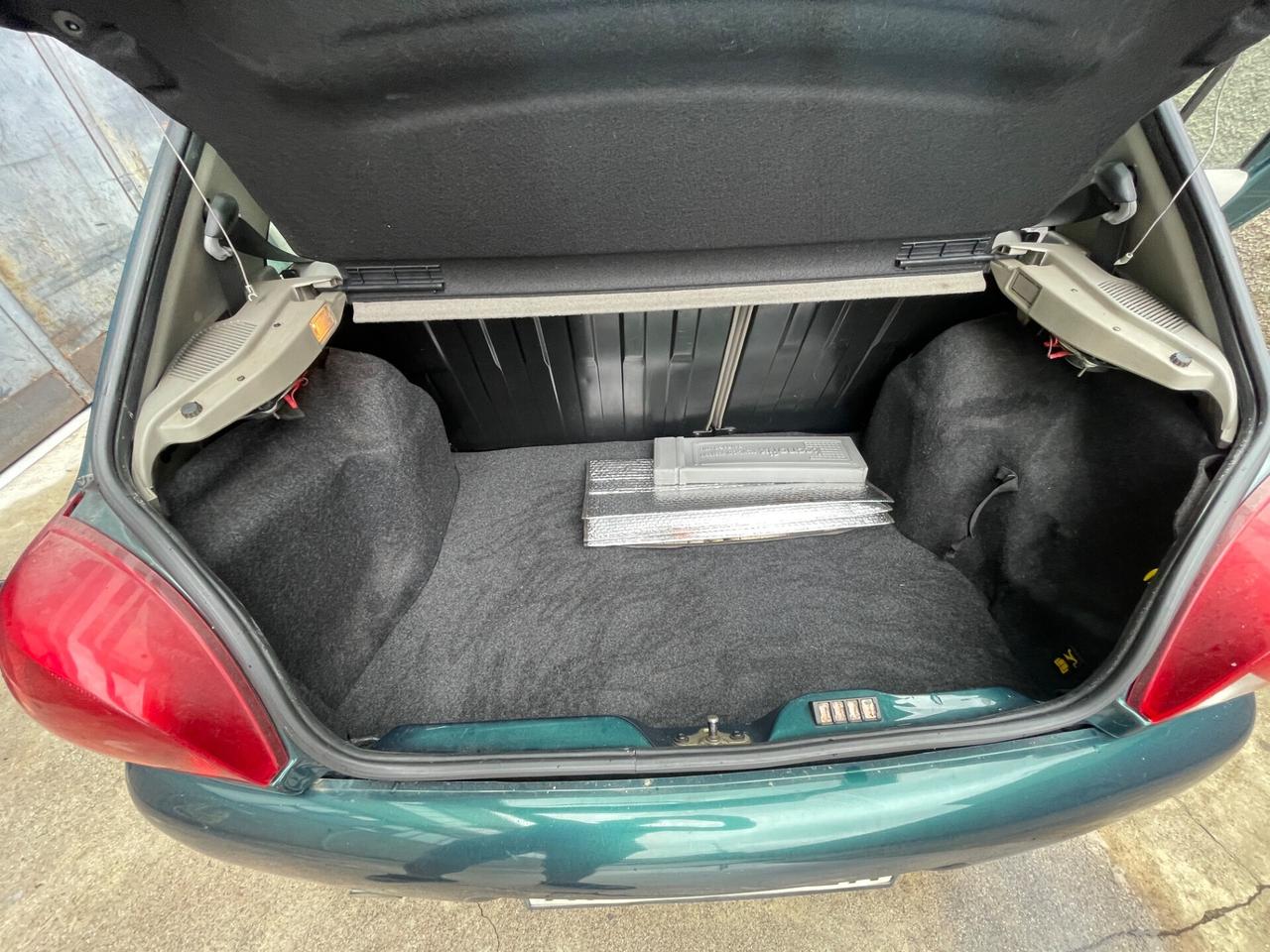 FORD FIESTA TECHNO1.2 BENZINA CLIMA SERVOSTERZO