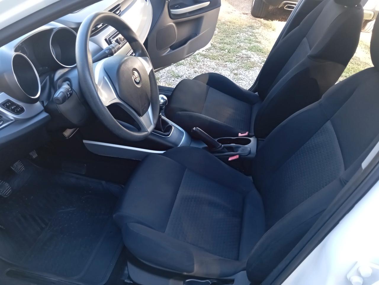 Alfa Romeo Giulietta 1.6 JTDm-2 105 CV BEN TENUTA