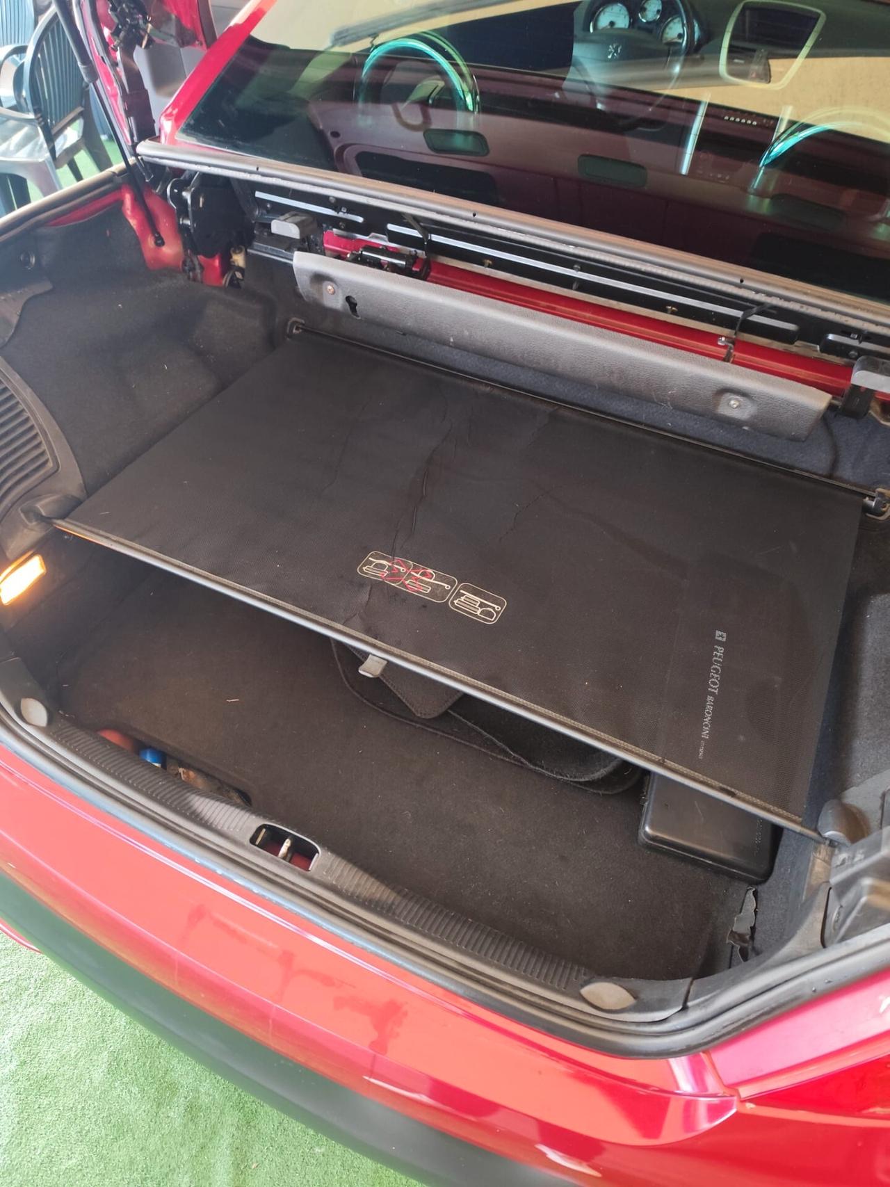 Peugeot 207 1.6 VTi 120CV CC Féline