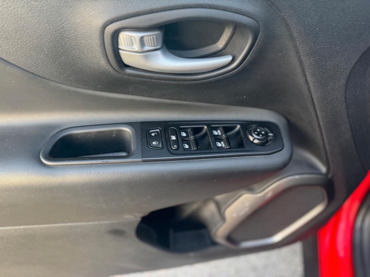 JEEP RENEGADE 1.0cc TURBO 120cv LONGITUDE