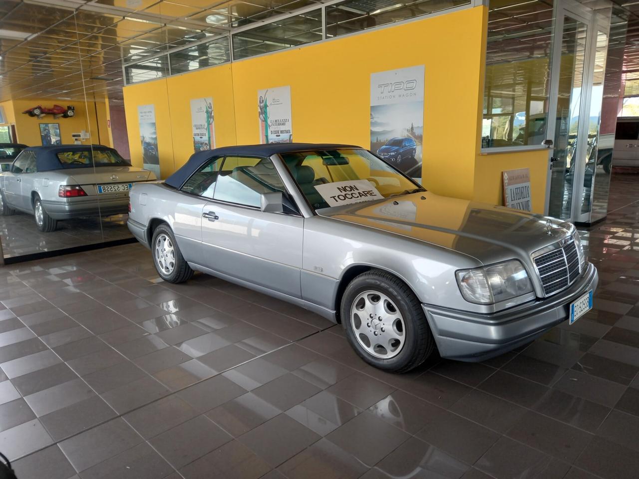 Mercedes-benz E 220 Cabrio 22