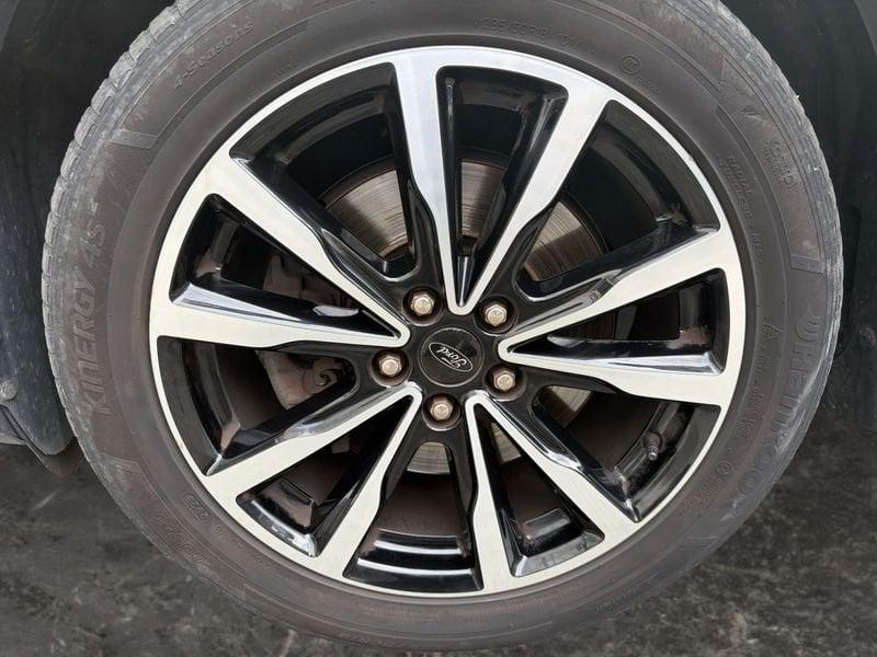Ford Kuga 2.0 tdci ST-Line s&s awd 150cv powershift